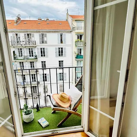 Emma's Guests House ベッド・アンド・ブレックファスト