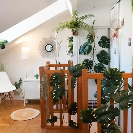 Emma's Guests House