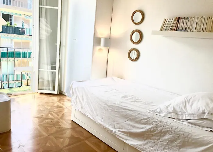 Emma's Guests House *
