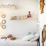 Emma's Guests House *